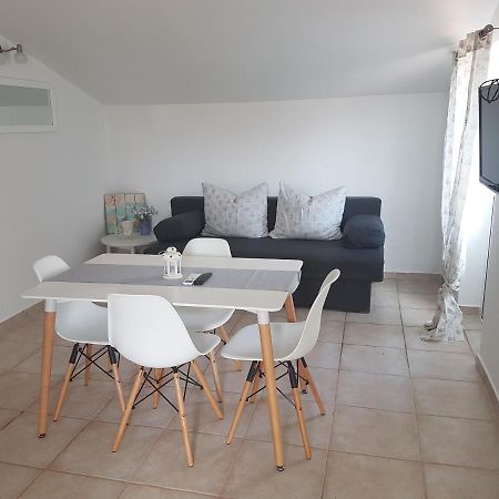 Apartments Jabuka Tribunj  Luaran gambar